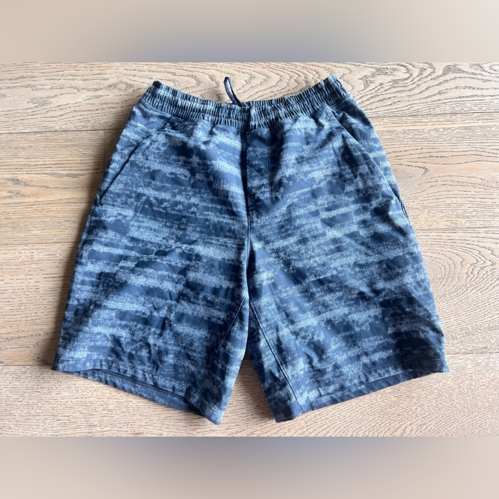 Lululemon Pace Breaker Short Lined Size Medium